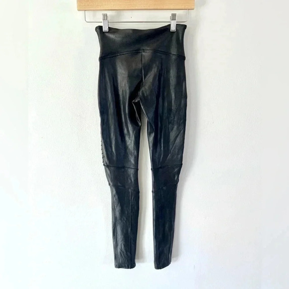 SPANX Very Black Faux Leather Moto Leggings Size Small - Picture 6 of 11